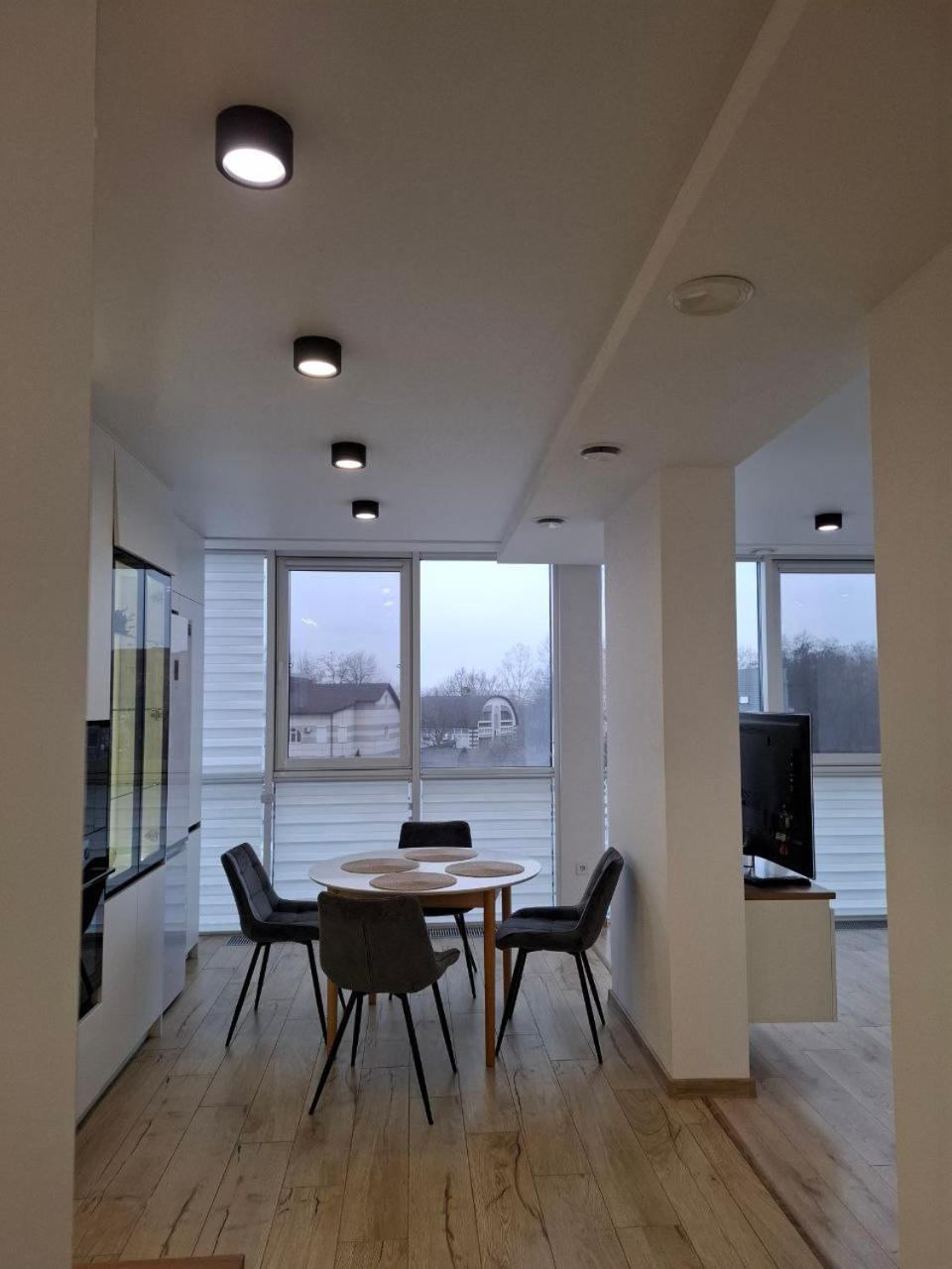 Vodogray Luxury Apartments With Underground Parking Елітний Житловий Комплекс Tjernivtsi Eksteriør billede
